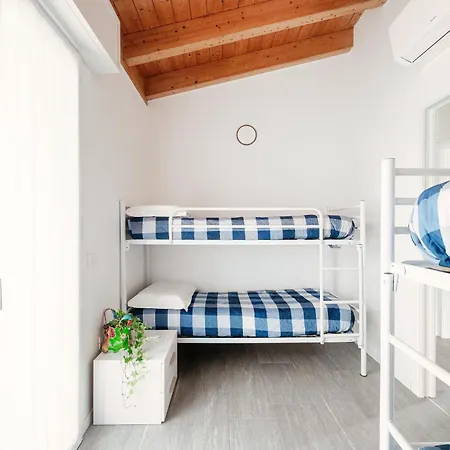 Casa Malu By Quokka 360 - Flat 10 Mins From Lecco