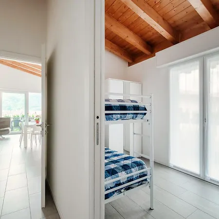 Casa Malu By Quokka 360 - Flat 10 Mins From Lecco Апартаменты